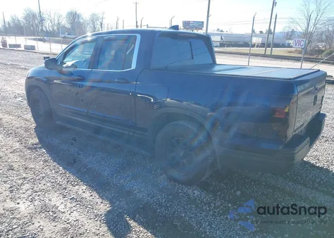2017 Honda Ridgeline Rtl-E z USA, uszkodzony, nr VIN 5FPYK3F73HB036367